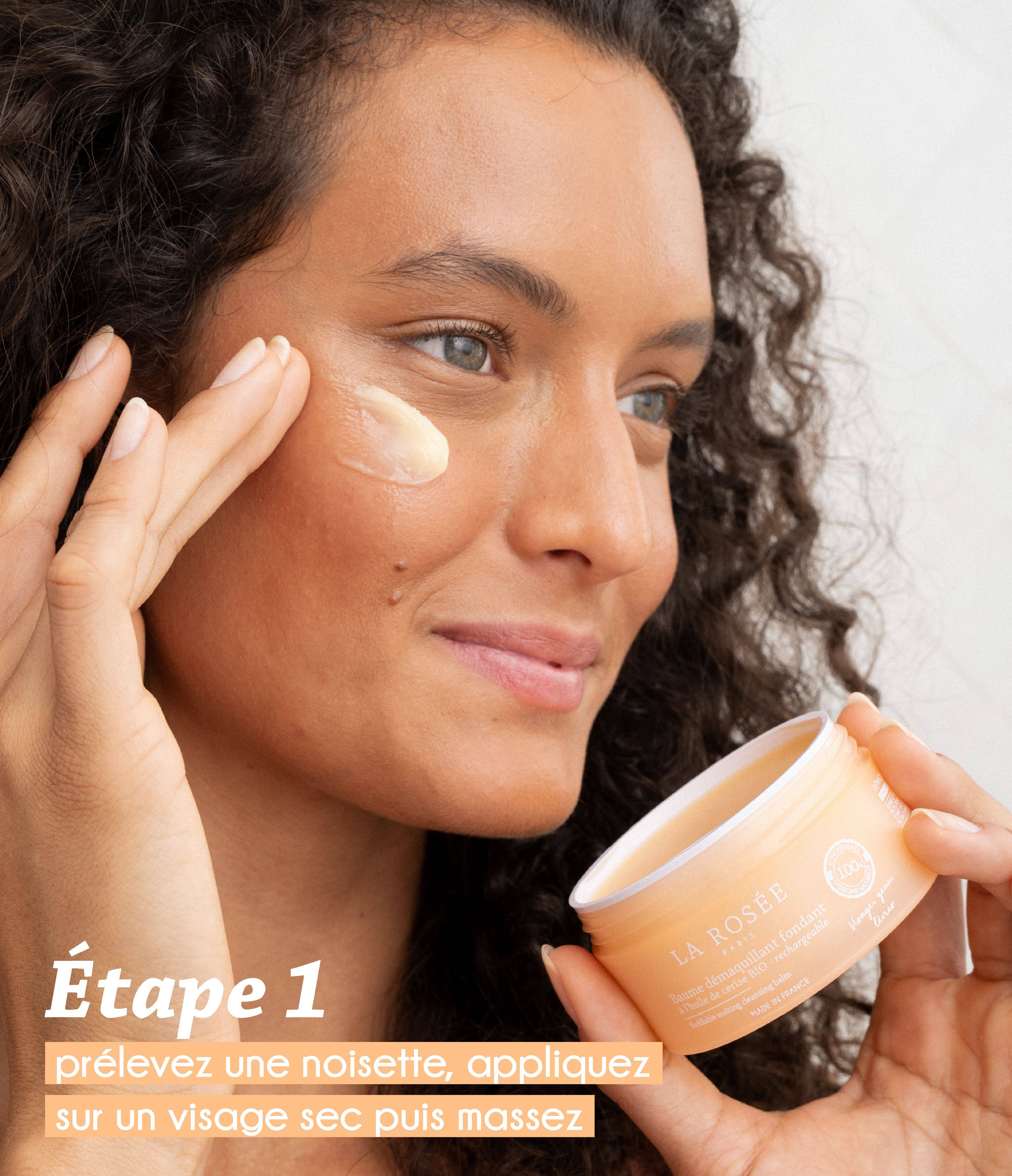 Étape application Baume démaquillant fondant rechargeable - La Rosée