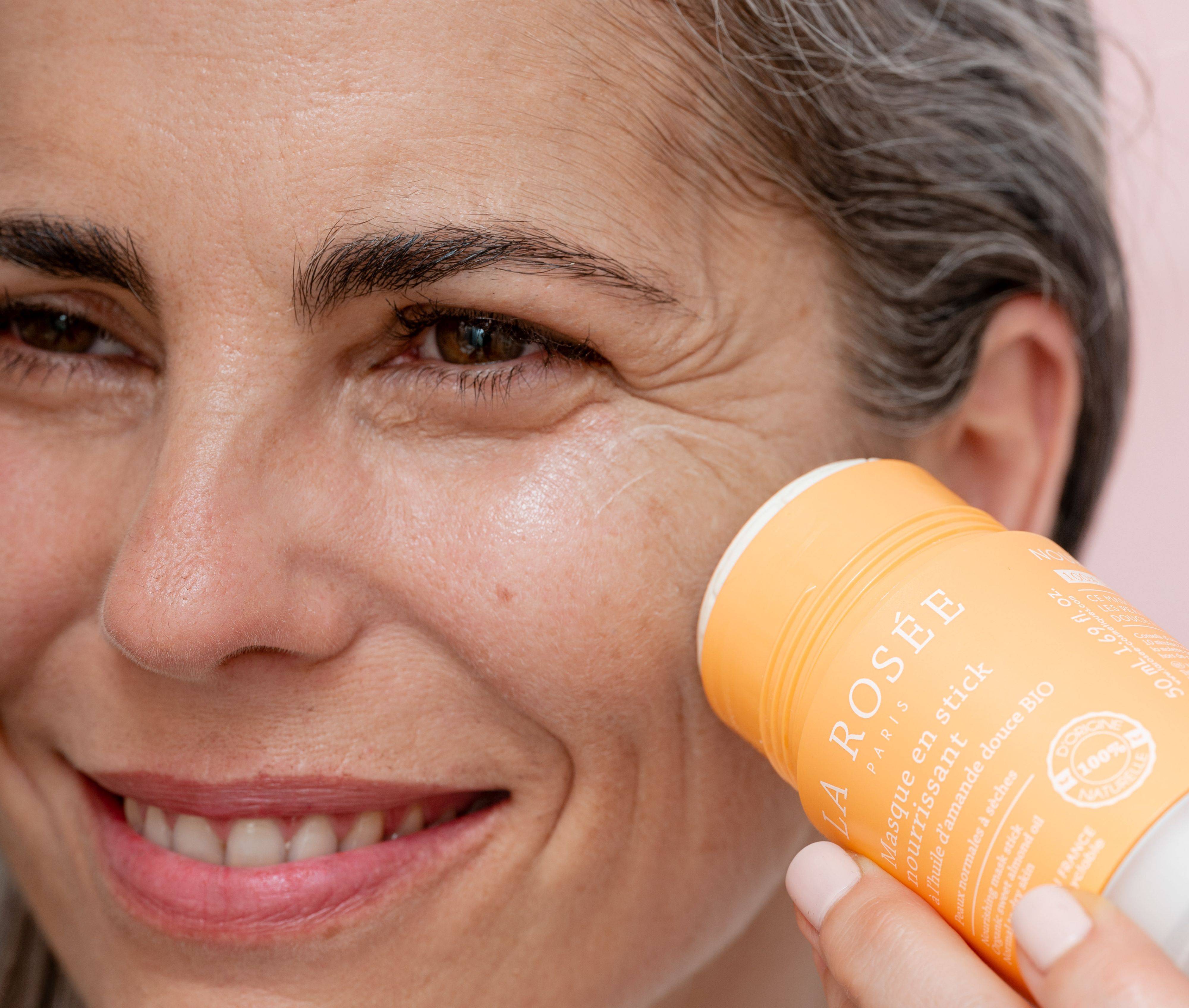 Application uniforme masque en stick nourrissant - La Rosée
